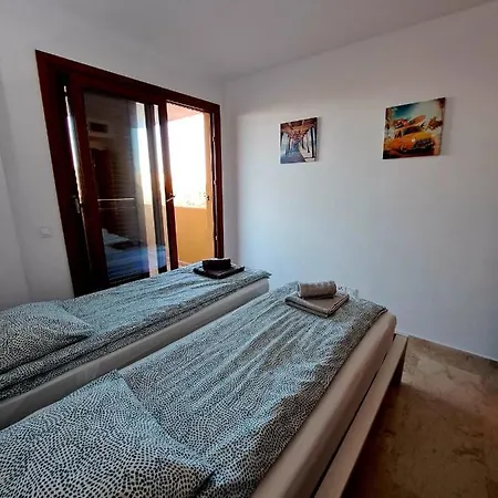 Punta Prima Торевьиа